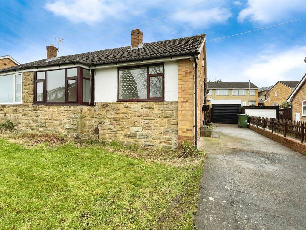 2 bed bungalow for sale in Clarkson Avenue, Heckmondwike, West