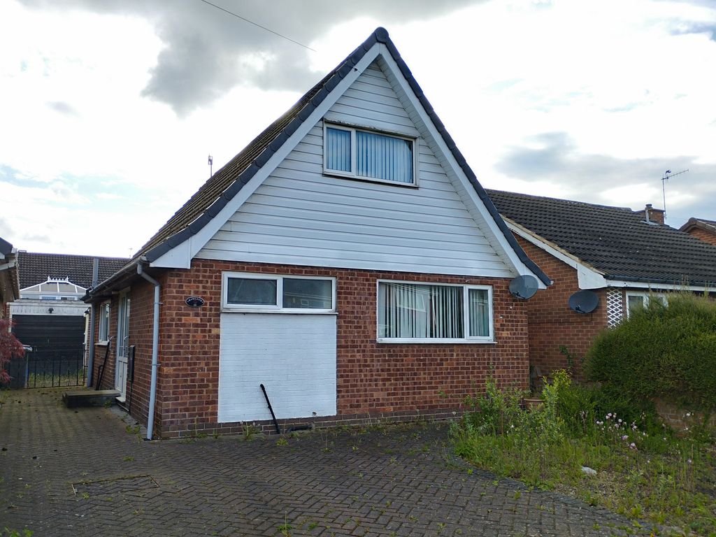 2 bed bungalow for sale in Springfield Gardens, Ilkeston DE7 Zoopla