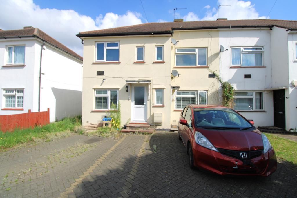 2 bed flat for sale in West End Lane, Harlington UB3, £275,000 Zoopla