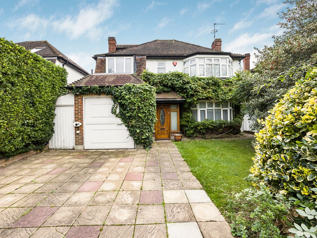 4 bed detached house for sale in Brookway, London SE3, £2,500,000 Zoopla