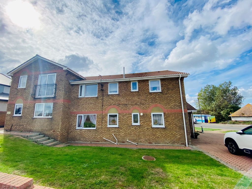 2 bed flat to rent in The Leas, Minster On Sea, Sheerness ME12 Zoopla