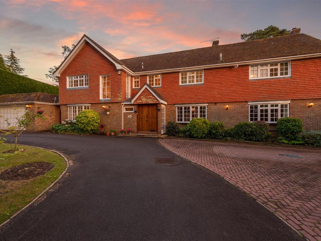 5 bed detached house for sale in Sunning Avenue, Sunningdale, Ascot SL5