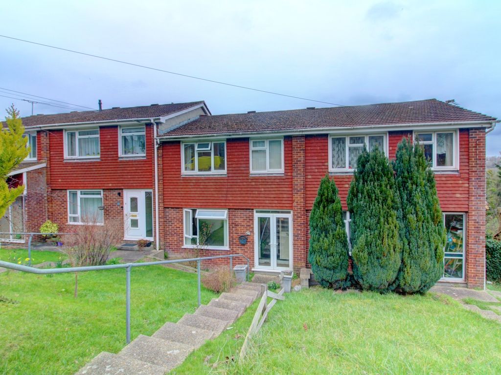 3 bed terraced house for sale in Telford Way, High