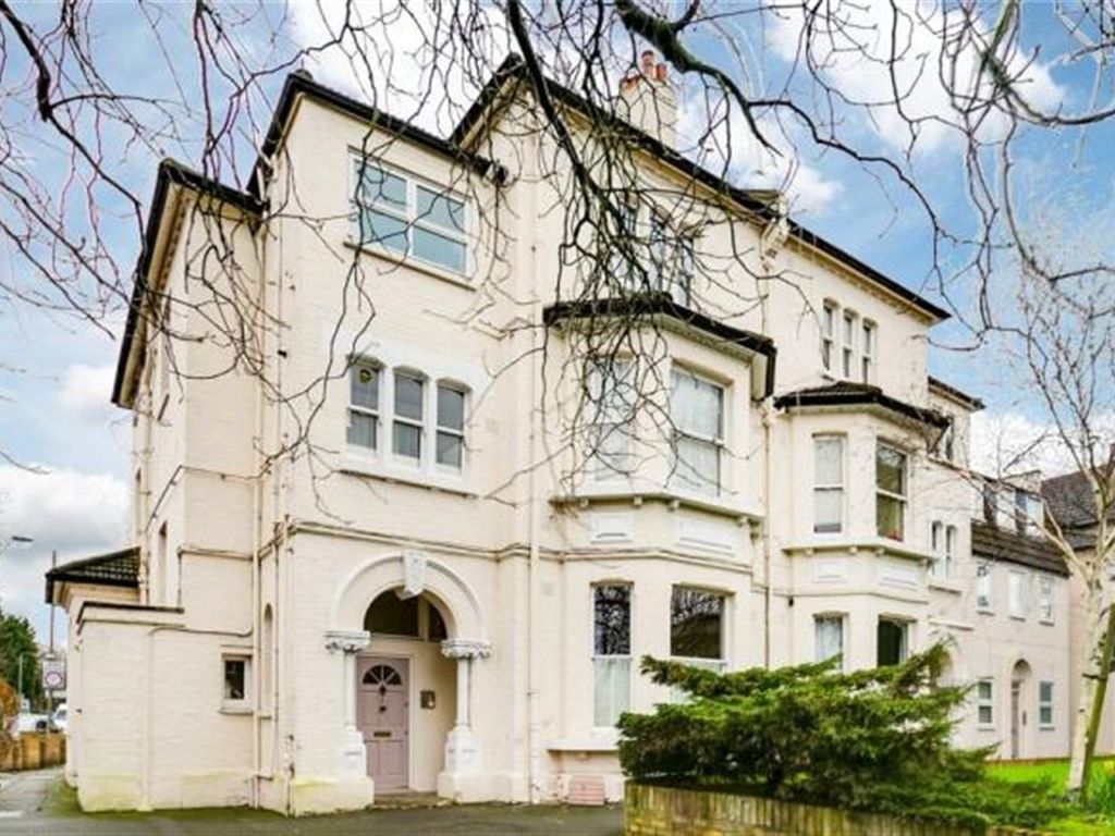 2 bed flat to rent in Earlsfield Road, London SW18, £2,250 pcm Zoopla