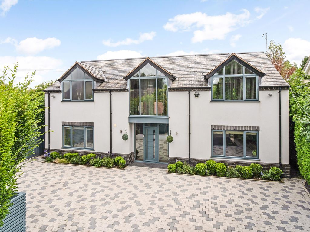 4 bed detached house for sale in Binton, StratfordUponAvon