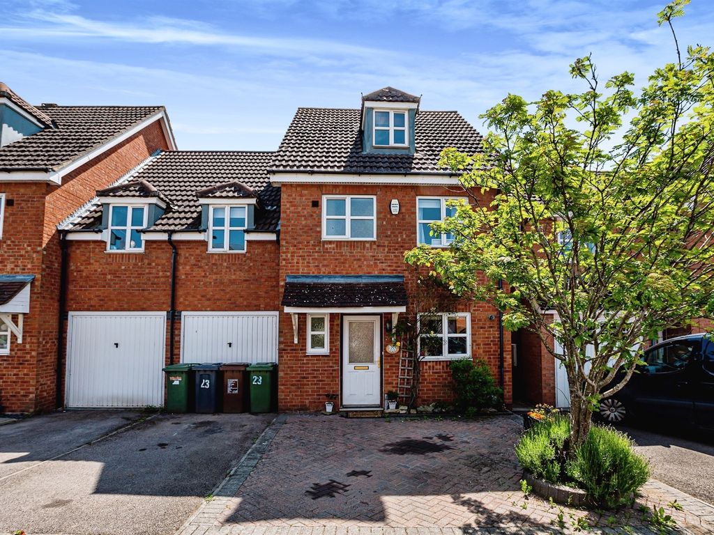 5 bed linkdetached house for sale in Lavender Close, Corby NN18 Zoopla