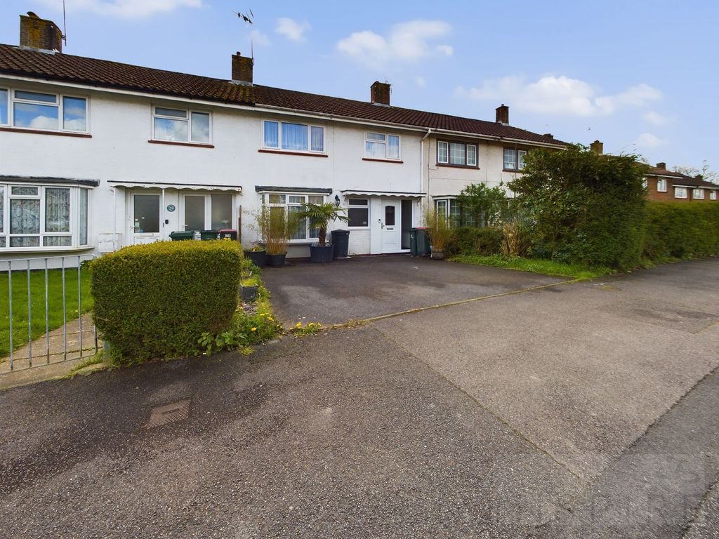 3 bed terraced house for sale in Warren Drive, Crawley RH11, £350,000