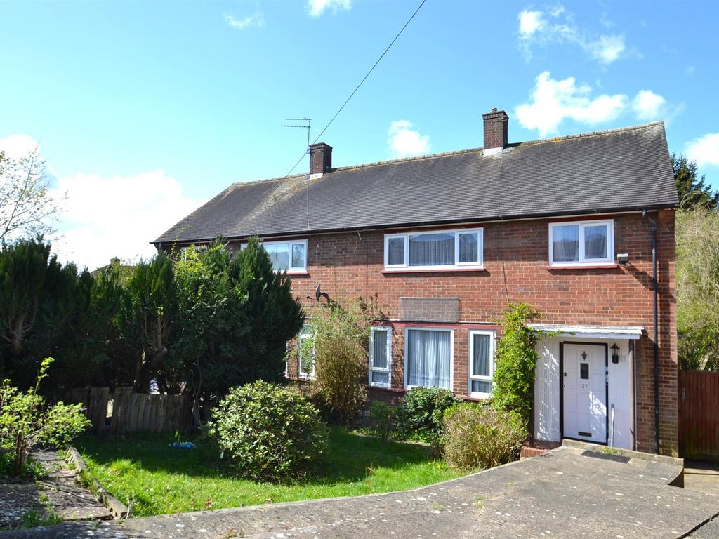 3 bed semidetached house for sale in Stapleton Road, Borehamwood WD6