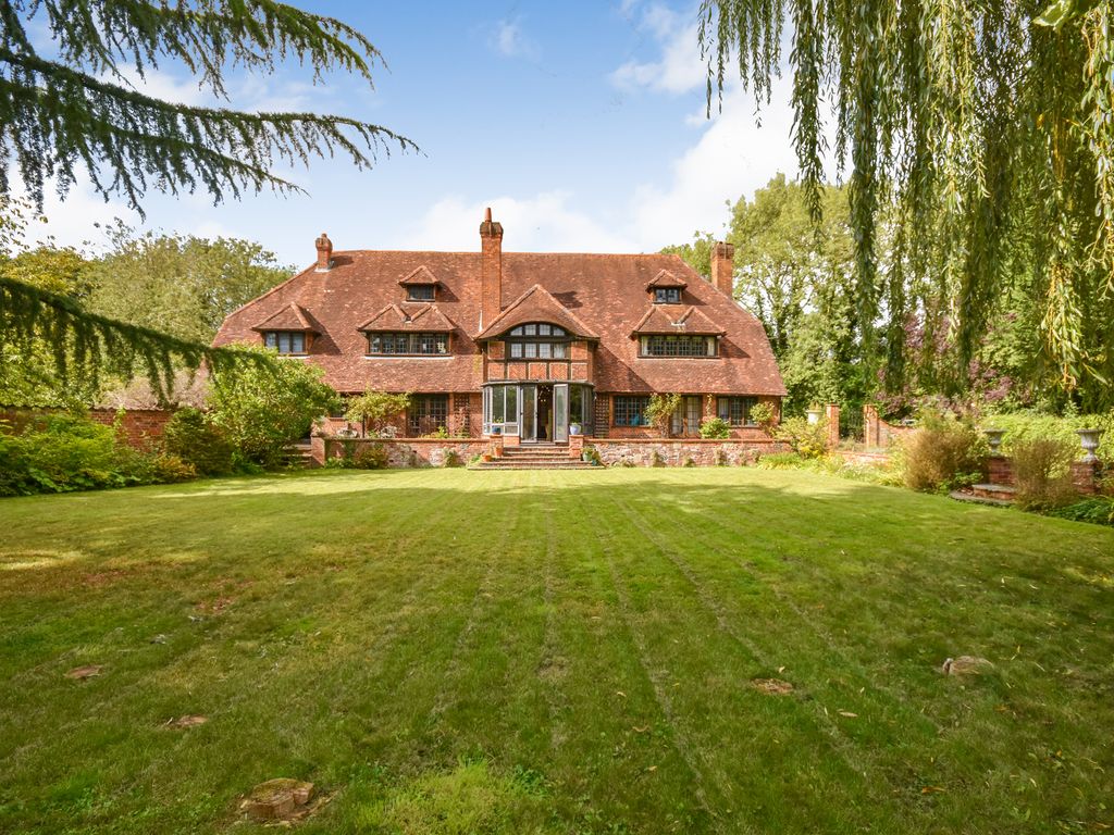 6 bed barn conversion for sale in Calcot Park, Calcot, Reading RG31, £