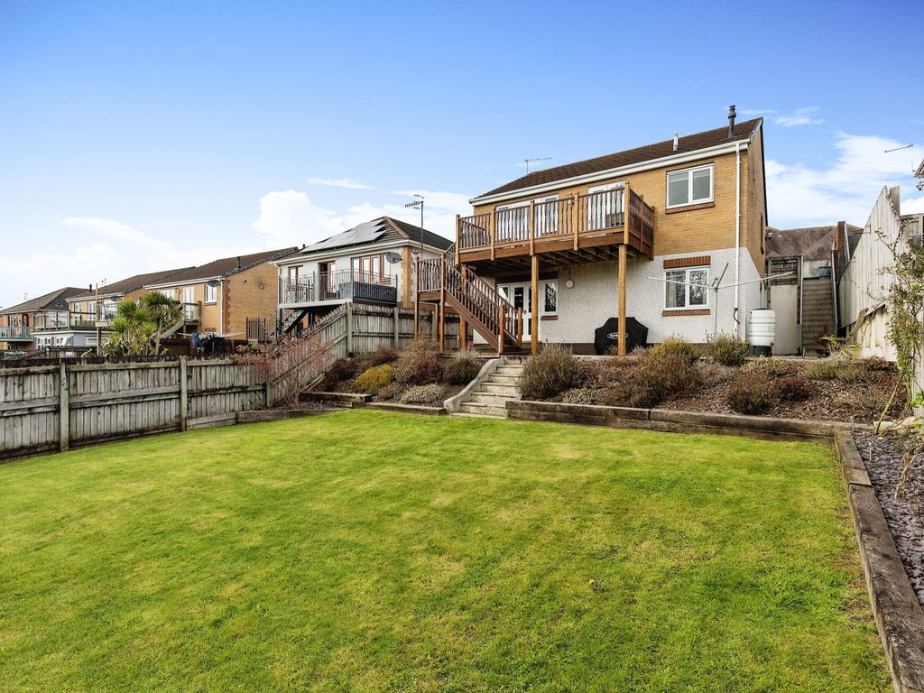 3 bed detached house for sale in Scarletts Well Park, Bodmin PL31 Zoopla