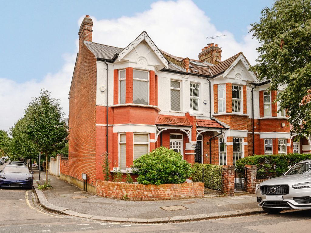 2 bed end terrace house for sale in Ashen Grove, Wimbledon Park SW19, £