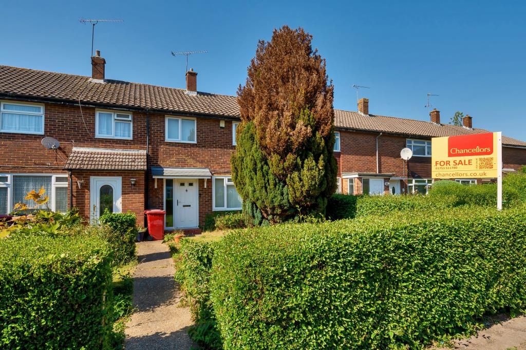 3 bed terraced house for sale in Farnham Royal, Slough, Berkshire SL2
