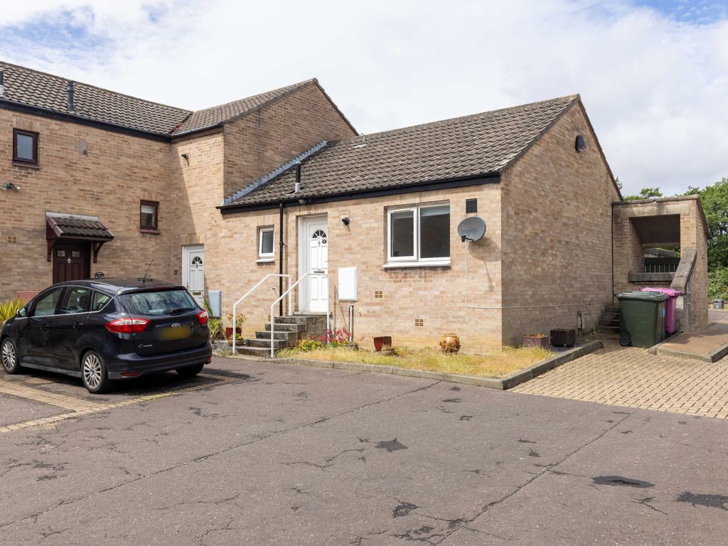 1 bed terraced bungalow for sale in 9 William Jameson Place, Portobello