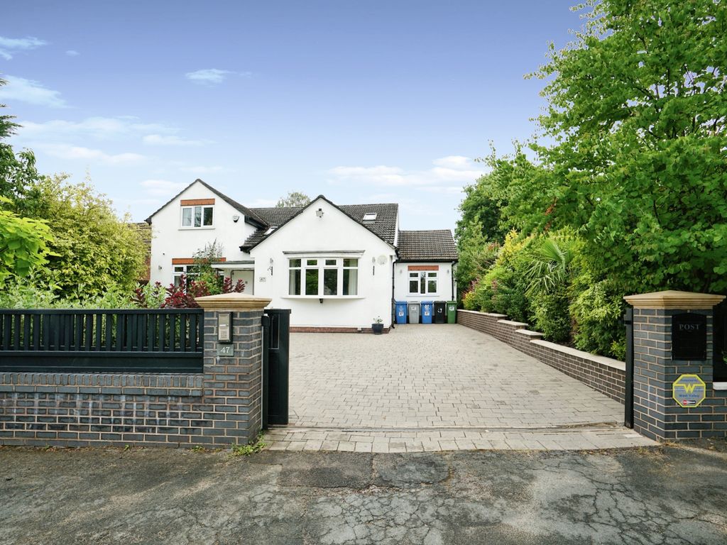 5 bed detached house for sale in High Elm Road, Hale Barns, Altrincham