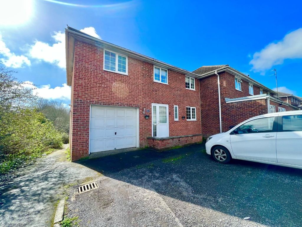3 bed terraced house for sale in Regency Drive, Weymouth DT3 Zoopla