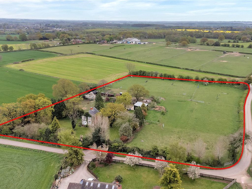 3 bed detached house for sale in Linton, Swadlincote, Derbyshire DE12