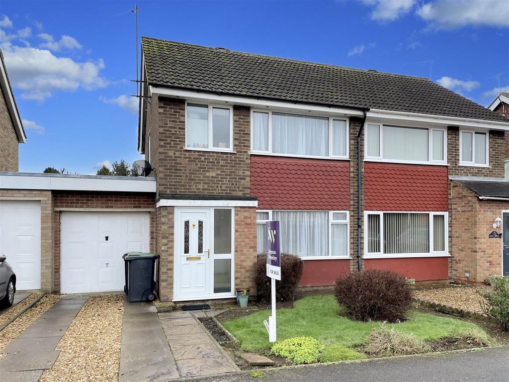 3 bed semidetached house for sale in Oaks Drive, Higham Ferrers, Rushden NN10, £269,995 Zoopla