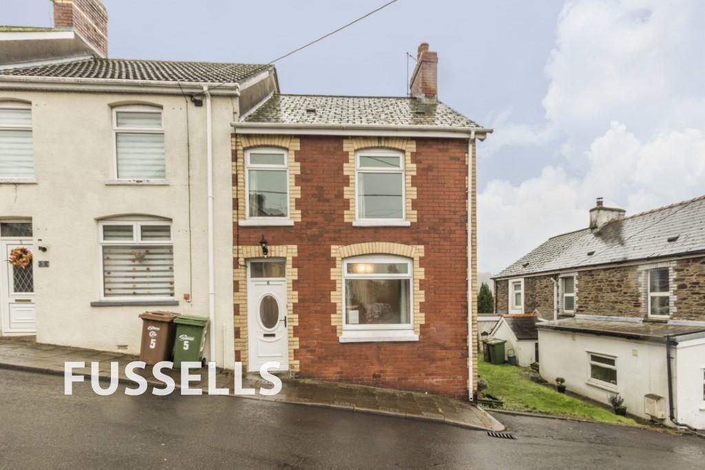 2 bed end terrace house for sale in Alma Street, Machen, Caerphilly