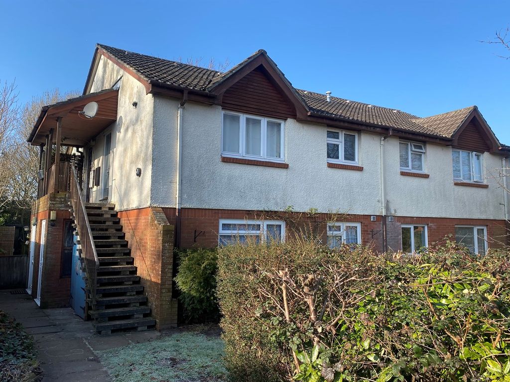 Studio to rent in 36 Kings Road, Petersfield, Hampshire GU32 Zoopla