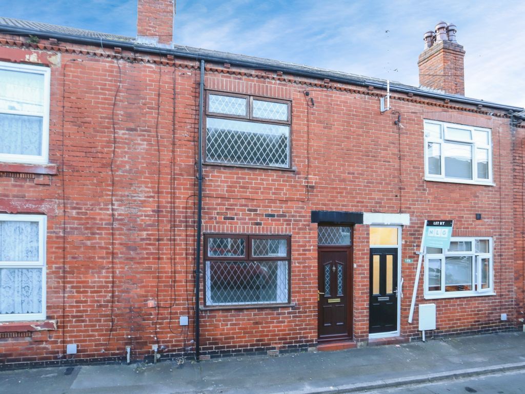 2 bed terraced house for sale in Glebe Street, Castleford, West