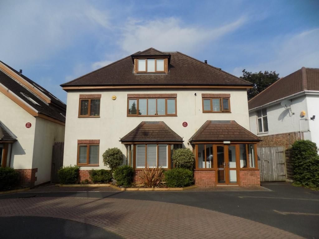 2 bed flat for sale in Birmingham Road, Sutton Coldfield B72 Zoopla