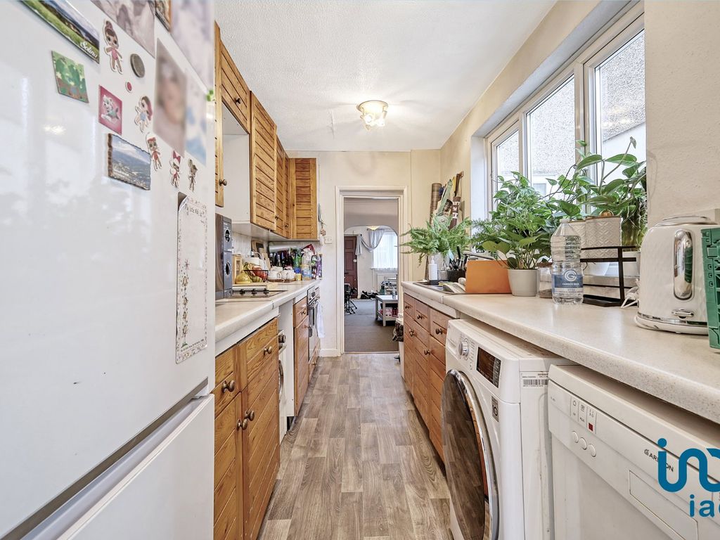 2 bed terraced house for sale in Wood Street, Grays RM17, £250,000 Zoopla
