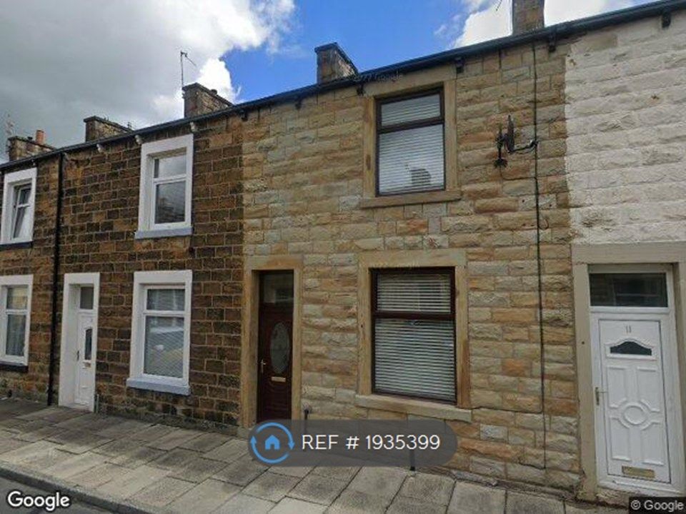 3 bed terraced house to rent in Burns St, Padiham BB12, £795 pcm Zoopla