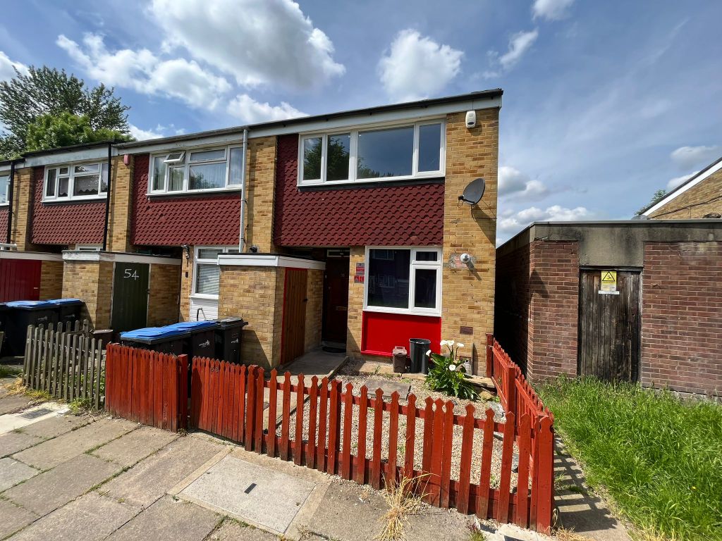 3 bed end terrace house for sale in Bowood Road, Enfield EN3, £389,995