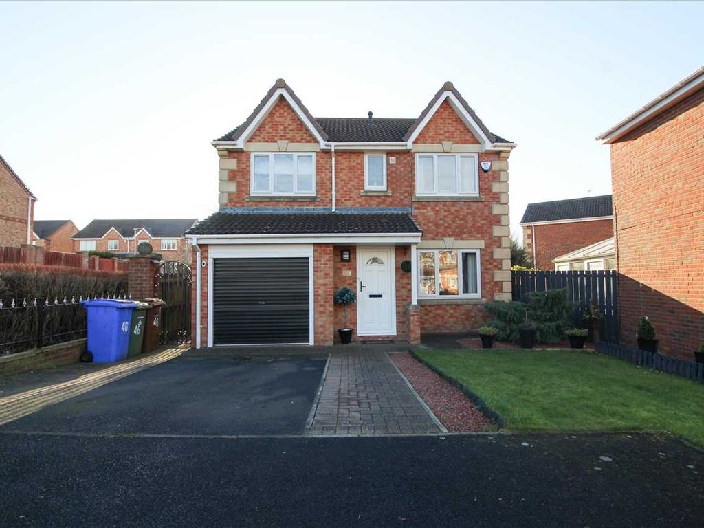 4 bed detached house for sale in Lapford Drive, Northburn Green