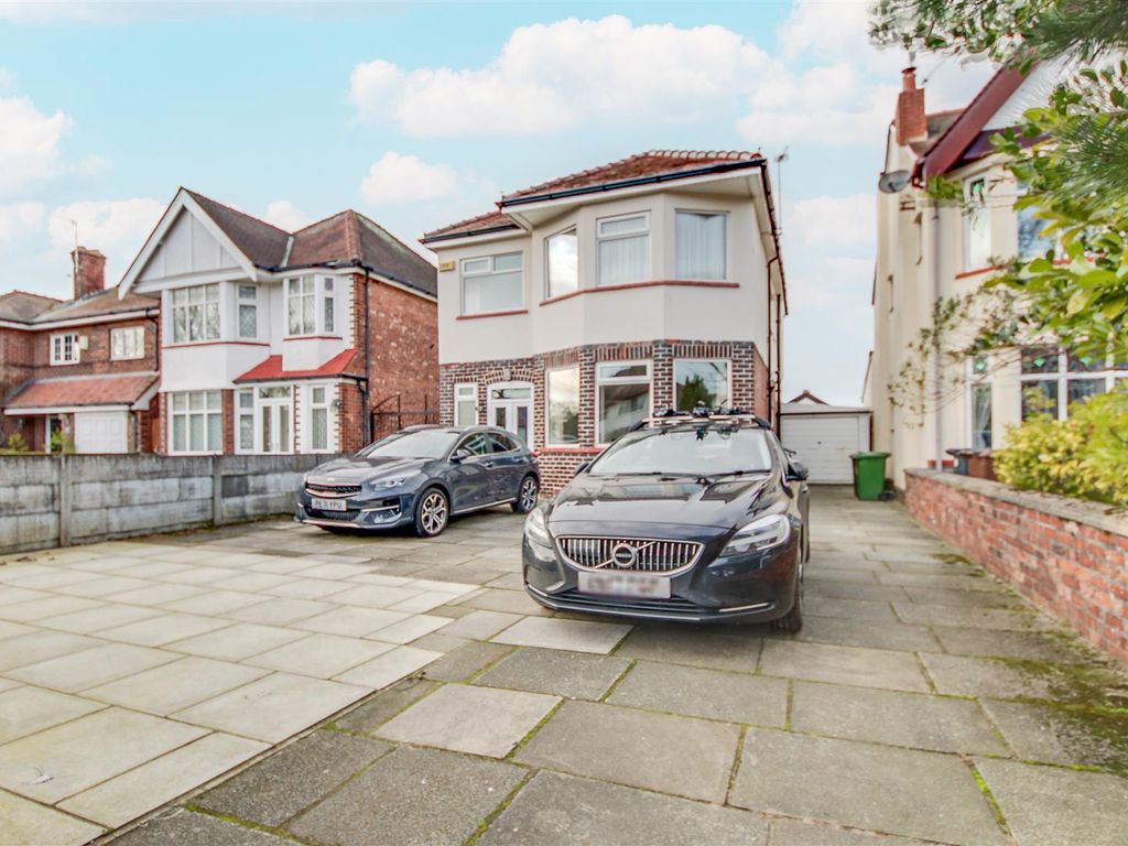 4 bed detached house for sale in Preston New Road, Southport PR9, £