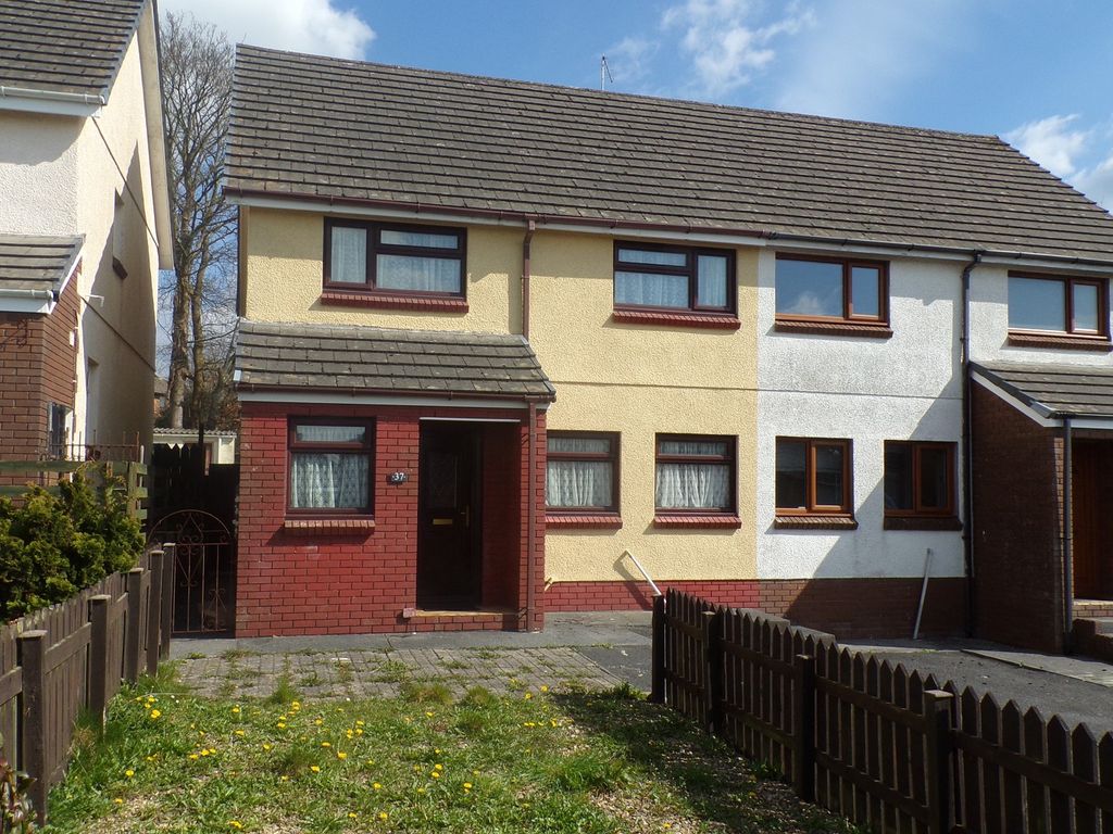 3 bed property for sale in Brewery Road, Carmarthen, Carmarthenshire