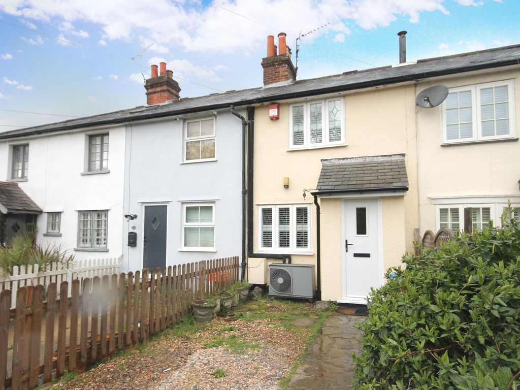 2 bed terraced house to rent in Kingston Road, Leatherhead KT22 Zoopla