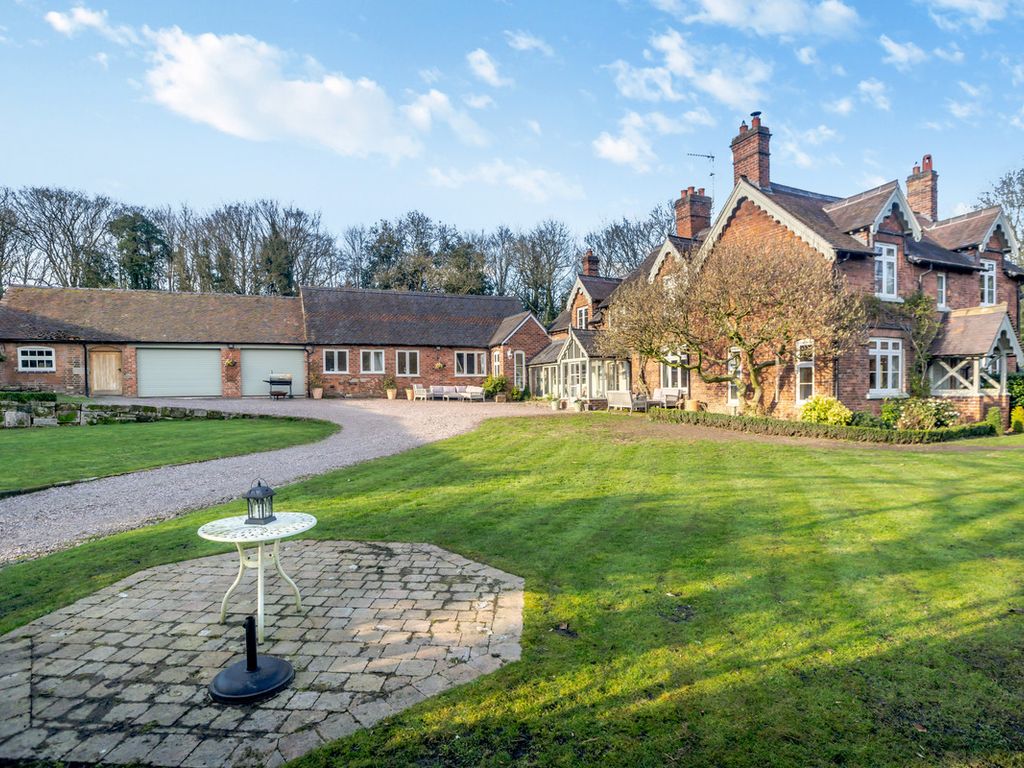 4 bed detached house for sale in Tixall, Stafford, Staffordshire ST18
