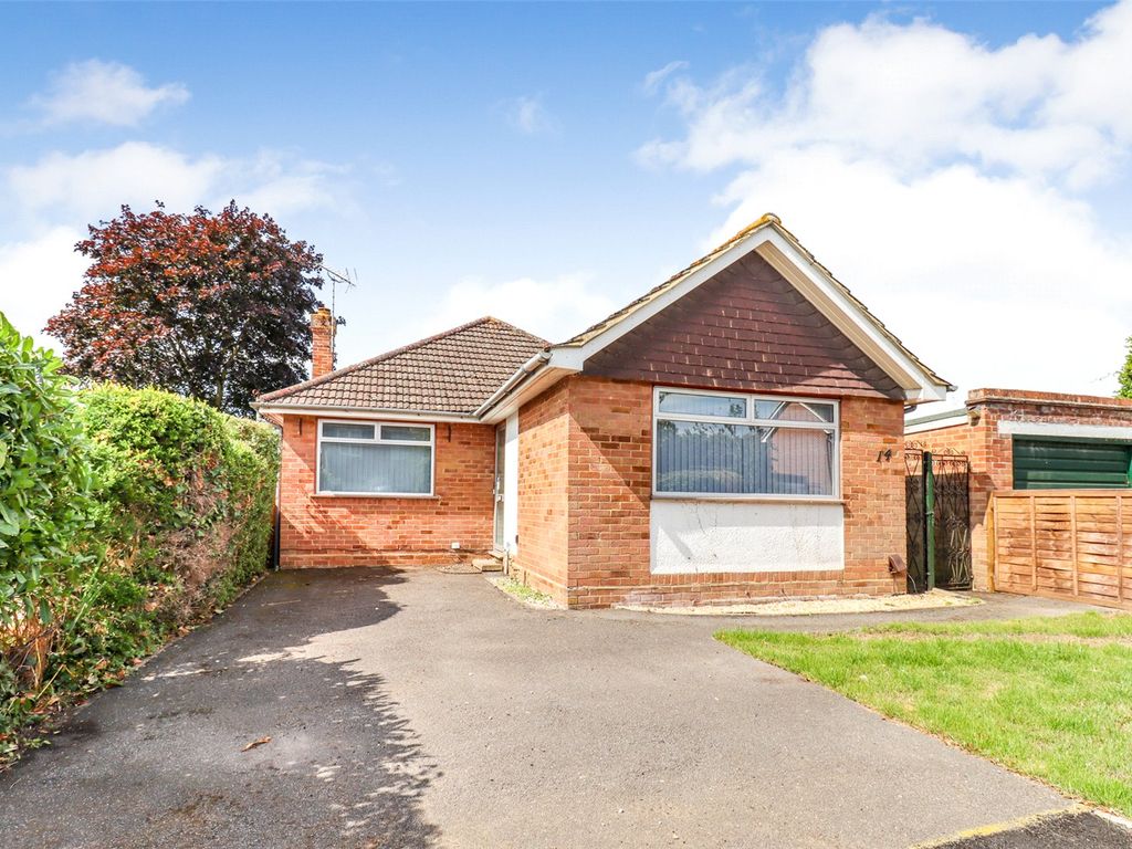 3 bed bungalow for sale in Pilgrims Way, Bisley, Woking, Surrey GU24, £