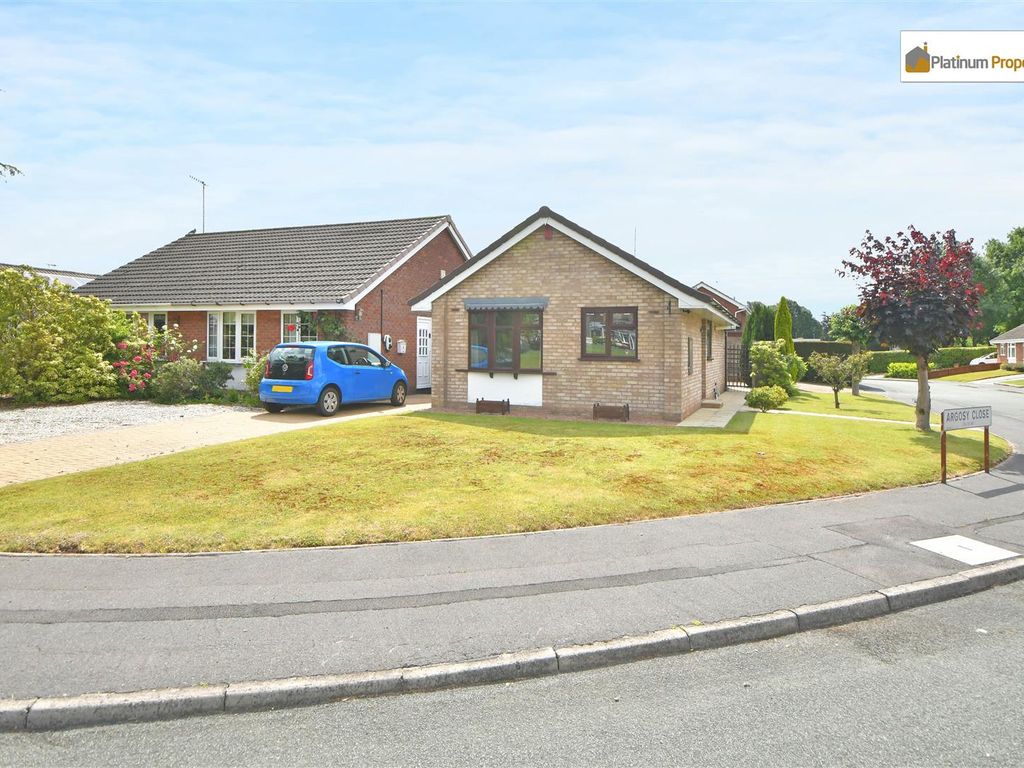 2 bed detached bungalow for sale in Argosy Close, Meir Park ST3, £