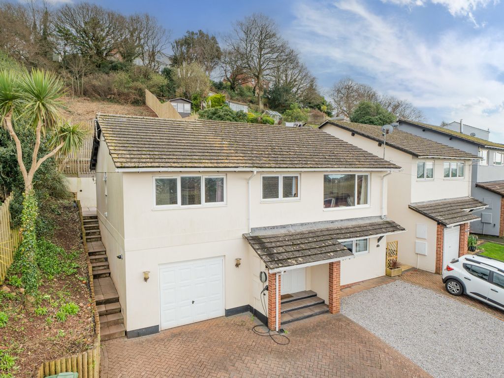 4 bed detached house for sale in Harts Close, Teignmouth, Devon TQ14, £