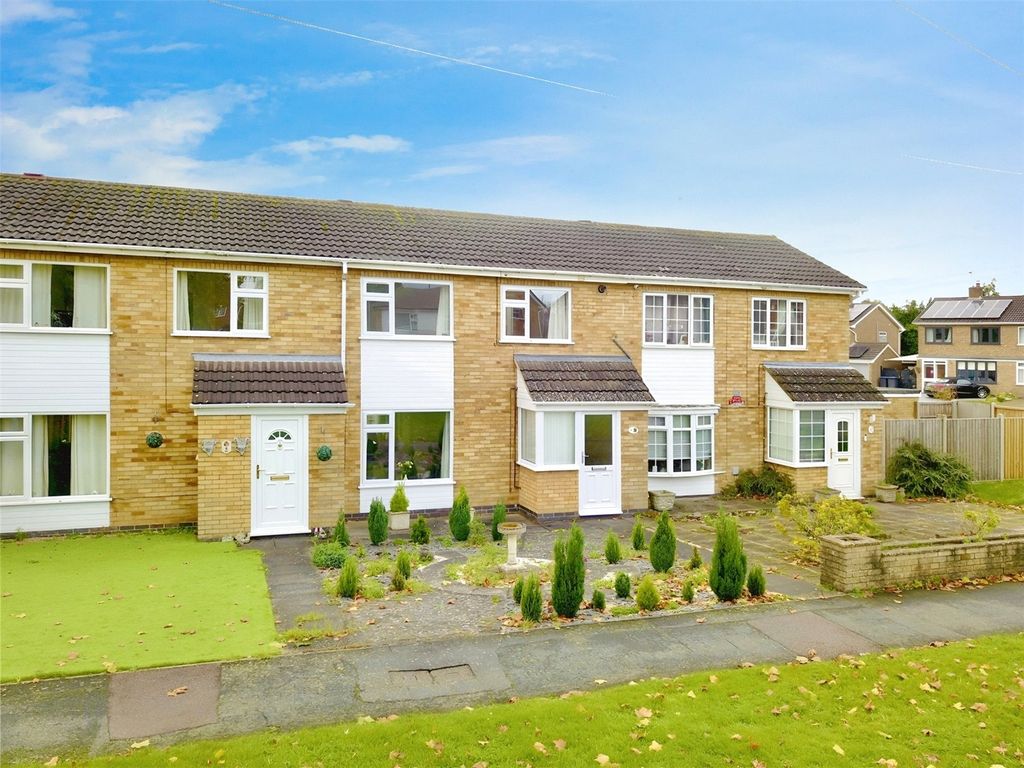 2 bed terraced house for sale in Kenmore Drive, Hinckley