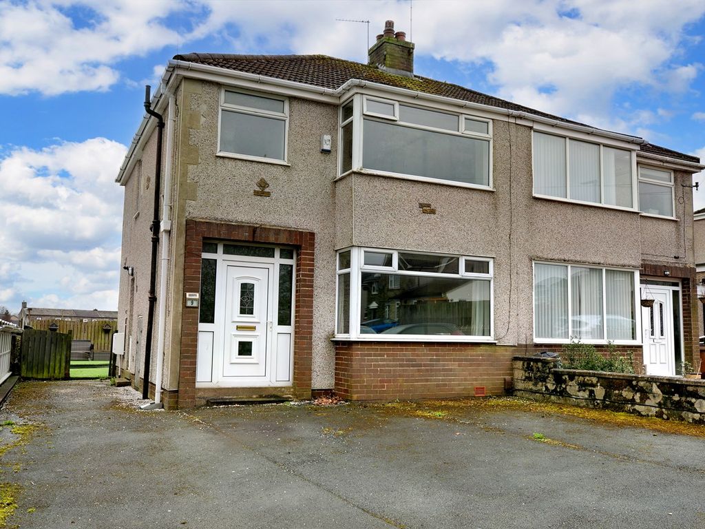 3 bed semidetached house for sale in Illingworth Drive, Halifax HX2 Zoopla