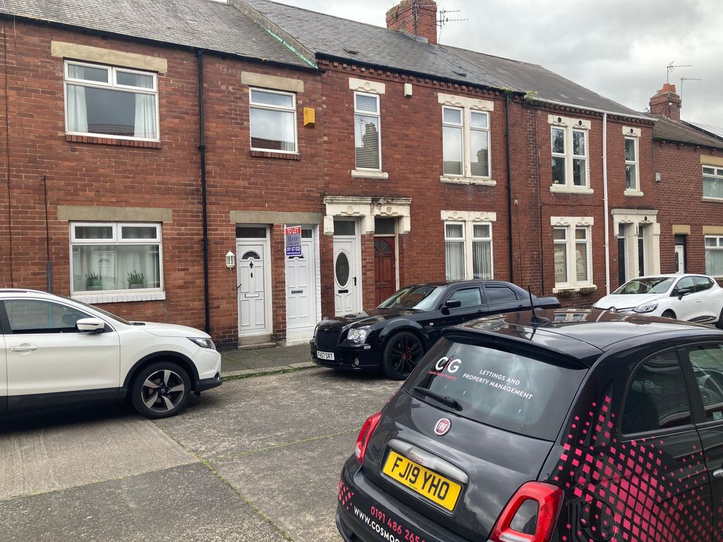 3 bed flat to rent in Taylor Street, South Shields NE33 Zoopla