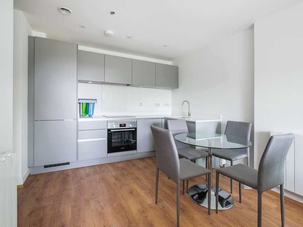 2 bed flat to rent in Whyteleafe House, Whyteleafe CR3 Zoopla