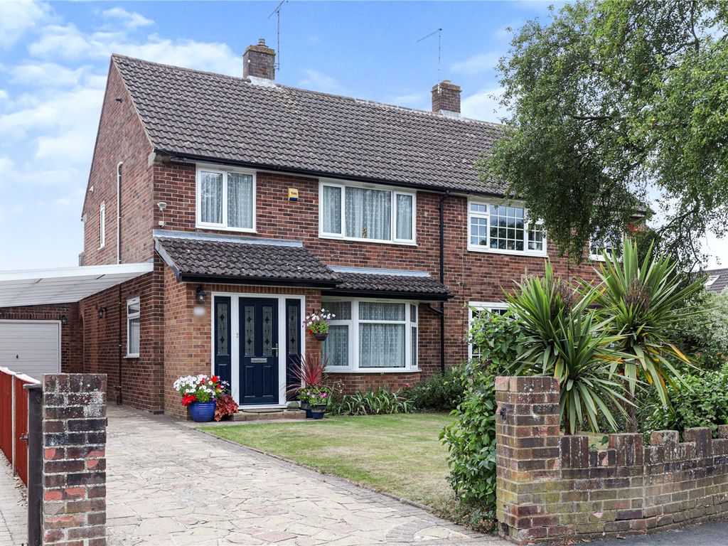 3 bed semidetached house for sale in Plough Lane, Stoke Poges