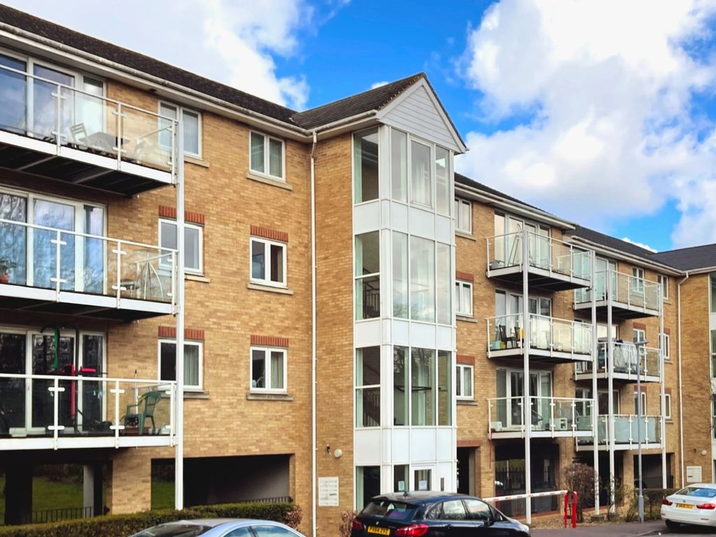 Foxglove Way, Luton LU3  