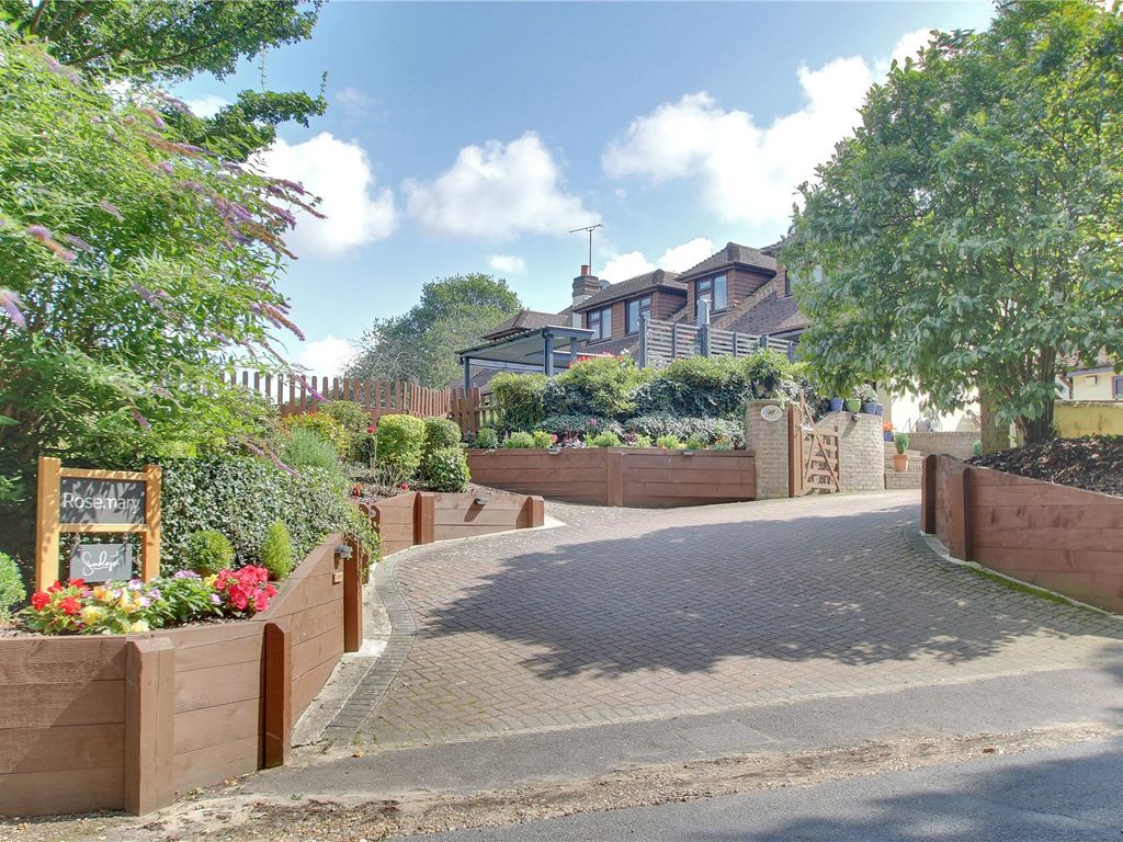 5 bed detached house for sale in Ford Lane, Wrotham Heath, Sevenoaks