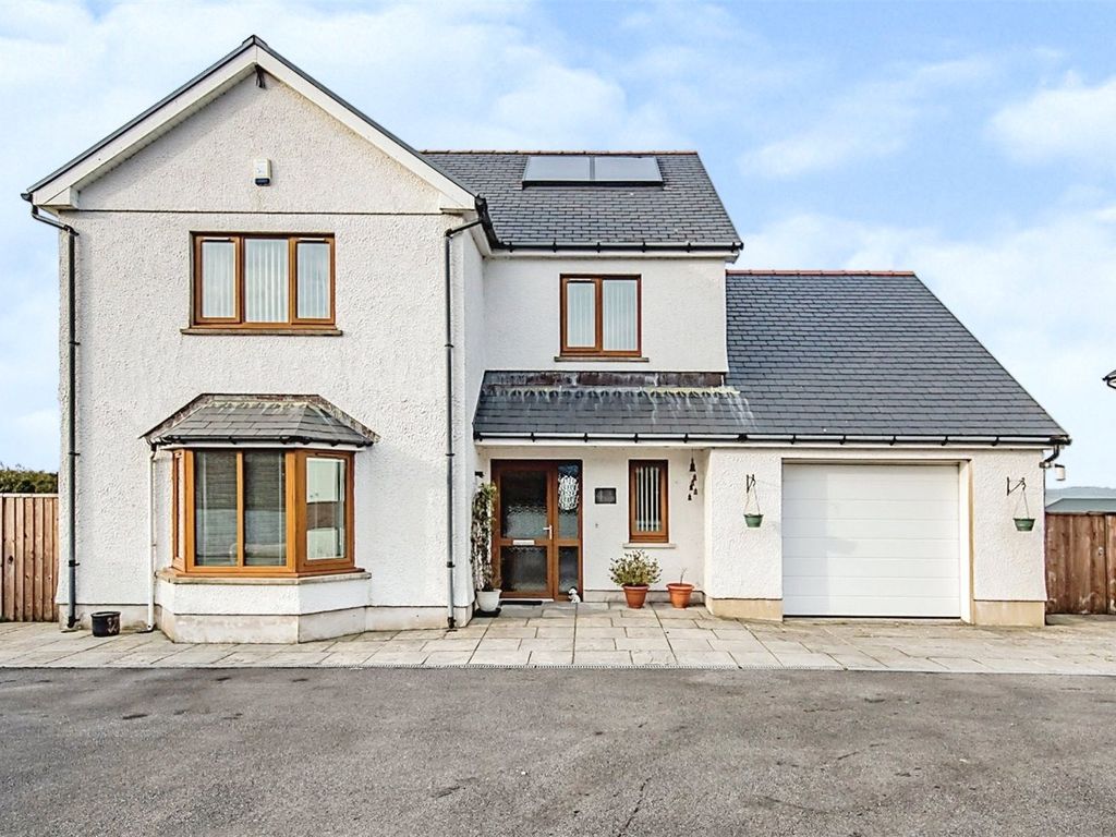 3 bed detached house for sale in Cae Pensarn, Llanllwni, Pencader SA39 Zoopla