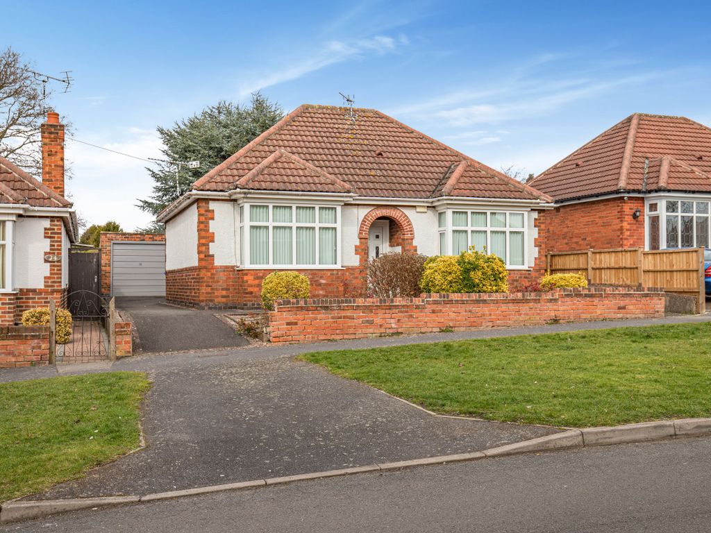2 bed bungalow for sale in Carlton Gardens, Shelton Lock, Derby DE24