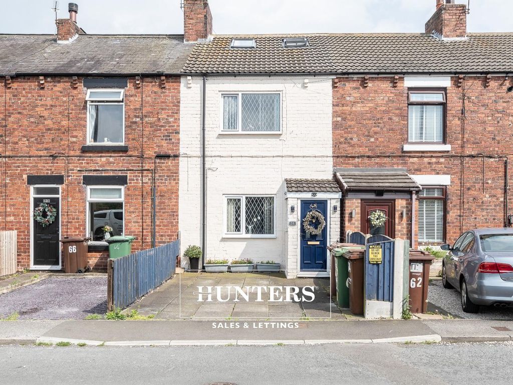 2 bed property for sale in Church Lane, Featherstone, Pontefract WF7, £