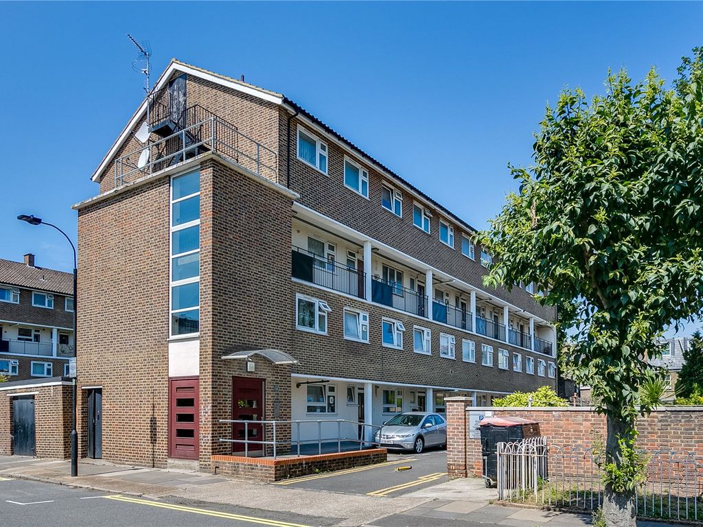 Aintree Estate, London SW6  