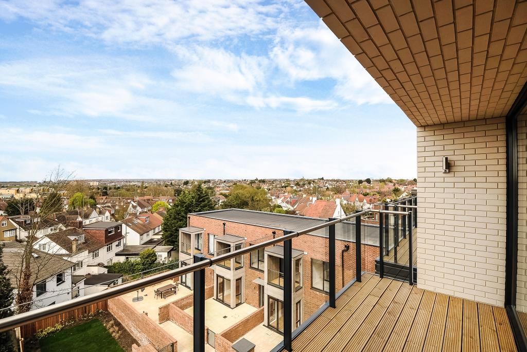 The Lexington Llanvanor Road Childs Hl NW2  