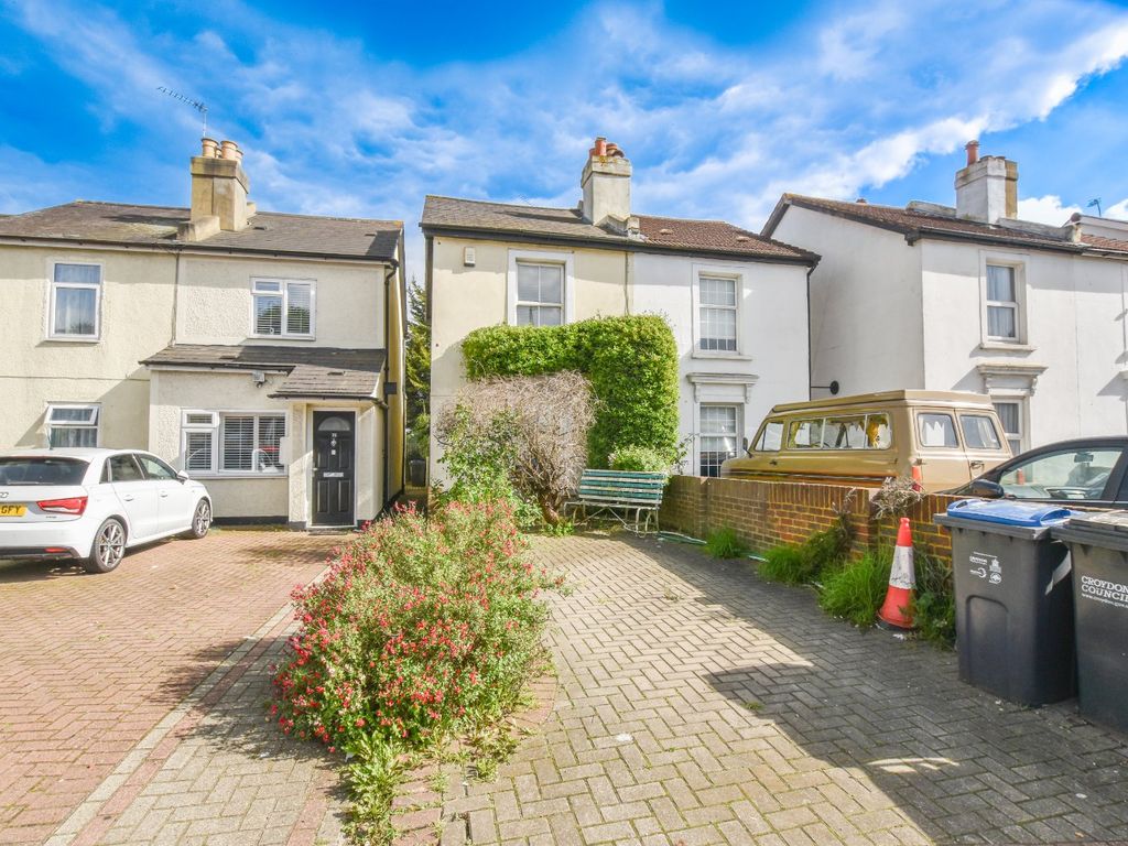 2 bed semidetached house for sale in Whitehorse Lane, London SE25, £
