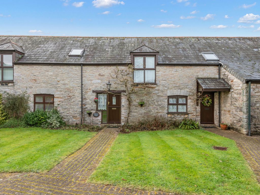 2 bed barn conversion for sale in Bowden Farm, Bowden Hill, Yealmpton